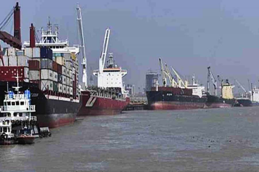 Mongla Port sees huge surge in export, import after Padma Bridge opening