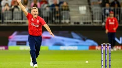 Photo of Curran-inspired England beat Afghanistan to launch World Cup bid