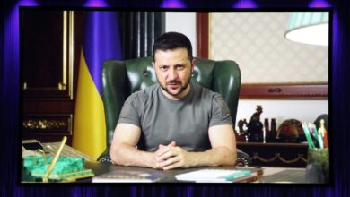 Photo of Authors must document Russian ‘terror’, Zelensky tells Frankfurt fair