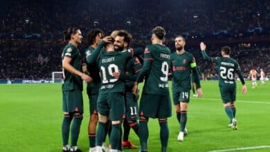 Photo of Liverpool, Inter ease into last 16 as Barcelona exit with whimper