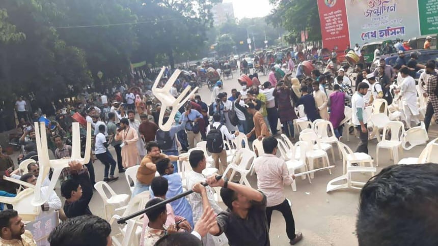 Dozens hurt as BCL-Chhatra Odhikar Parishad clash on DU campus