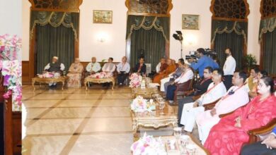 Photo of President urges Buddhist leaders to build peaceful country