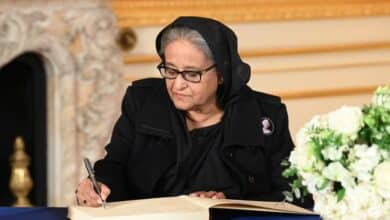 Photo of British FM expresses gratitude to PM for joining Queen’s Funeral