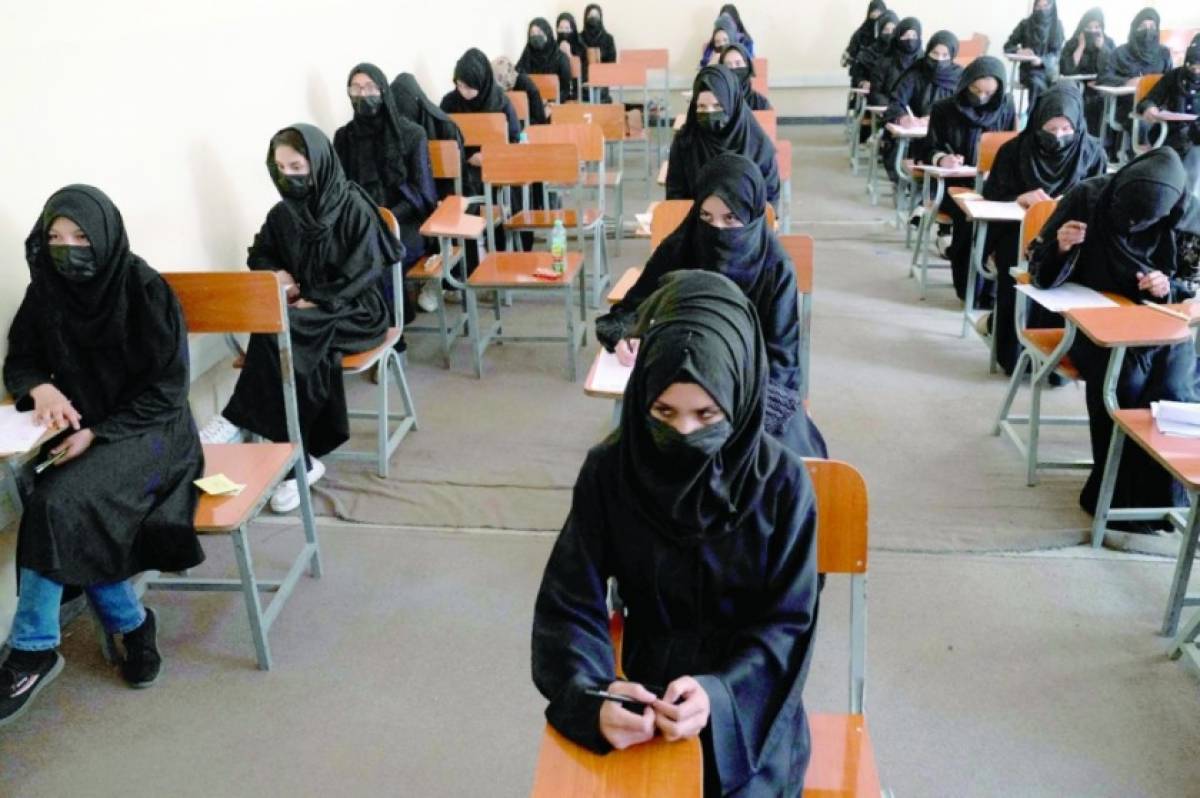 Afghan girls take university exams two weeks after classroom attack