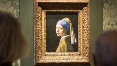 Photo of ‘Girl with a Pearl Earring’ targeted by climate activists