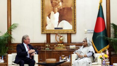 Photo of Ted Kennedy Jr, family members call on PM