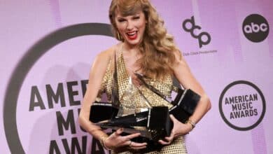 Photo of Taylor Swift sweeps American Music Awards with six wins
