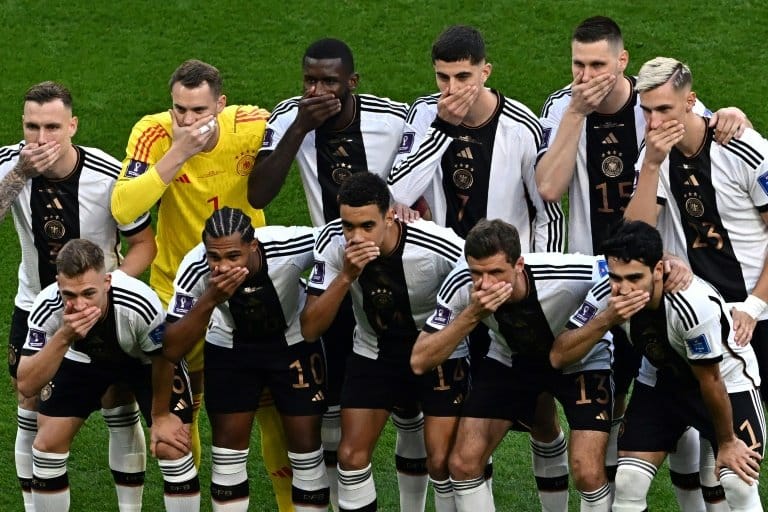 Germany players cover mouths in protest for World Cup photo