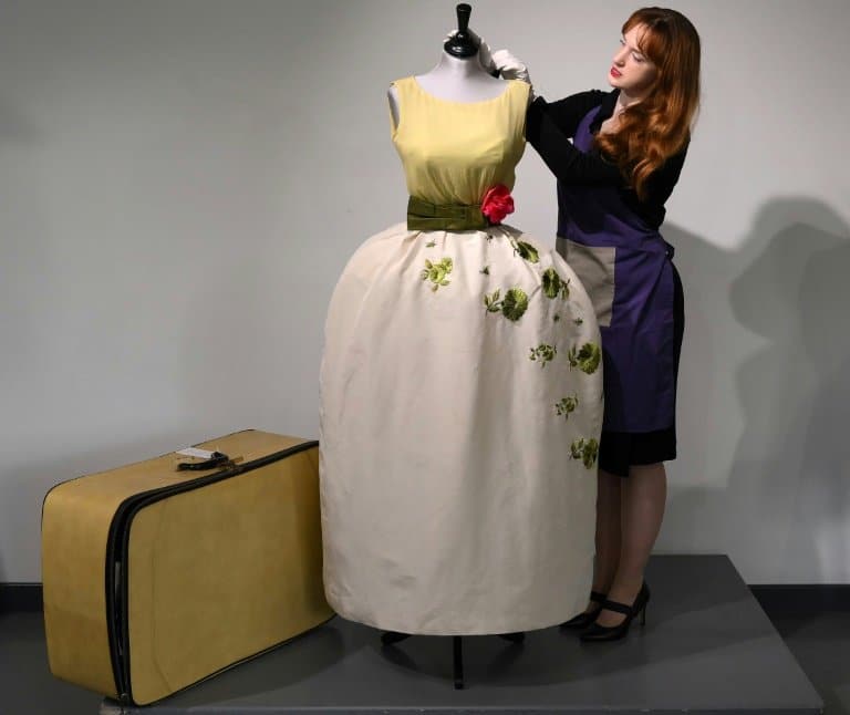 Elizabeth Taylor's 'lucky charm' Oscar dress found in suitcase in London