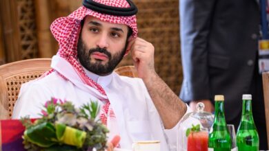 Photo of Saudi crown prince lands in Qatar for World Cup kickoff