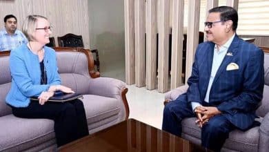 Photo of United Kindom envoy meets Obaidul Quader, discusses election